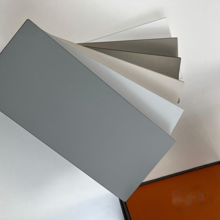 Neamhlonrach PET Laminate